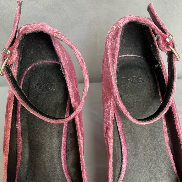ASOS | Dark Pink Crushed Velvet Heels - size 4 - Picture 6 of 7